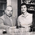 Photo of Esther Lederberg and her husband