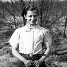 photo of Estella Leopold standing in a field